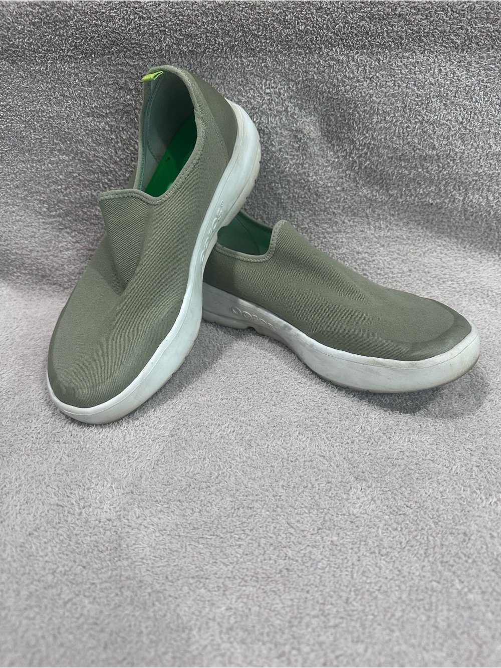 Oofos Slip-On Casual Sneakers in Olive Green